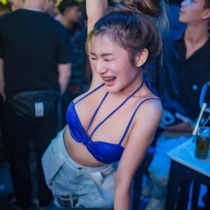 วาร์ปน้อง มีนา เรวดี โอนลี่แฟน ดูคลิปน้องมีนา เรวดี 1