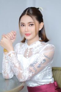 เปิดวาร์ป น้องน้ำแข็ง ทิพวรรณ อายุเท่าไร เพลงใหม่น้ำแข็ง 10