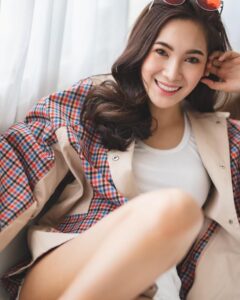 เปิดวาร์ป นักร้องลูกทุ่ง แคท อาทิติยา ผู้กองแคท บอสแคท นางสาวไทย ชลบุรี 5