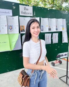 เปิดวาร์ป นักร้องลูกทุ่ง แคท อาทิติยา ผู้กองแคท บอสแคท นางสาวไทย ชลบุรี 11