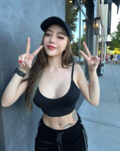 เปิดวาร์ป  ดีเจอากี้ นางแบบ สุดเอ็กซ์ igอากี้ แจกวาร์ปดีเจอากี้ 12