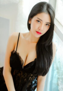 มิ้ว-นริศรา