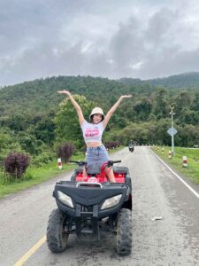 น้องนาเดียร์ วันเที่ยว