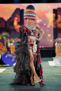 สุ-สุภาพร สาวงาม