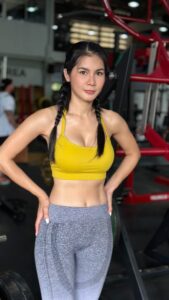 แน็ต เกศริน สดใส